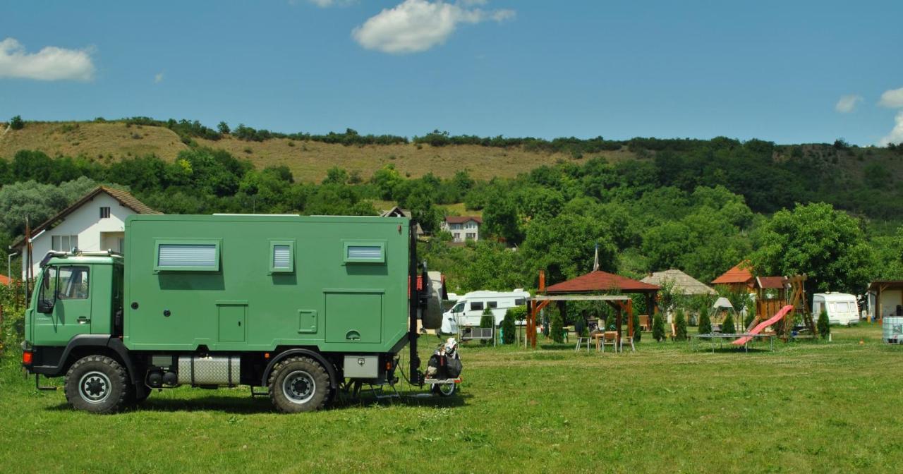 Camping La Foisor Torda Kültér fotó